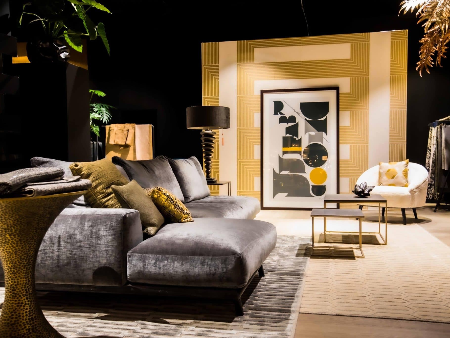 Maison vue sur un canap tah les fous